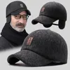 Bollmössor Fashion Baseball Cap Woolen Sticked Winter Ear Cover Män tjockare varma hattar med öronflikar sportgolf snapback