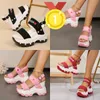 2024 Nya tofflor Buckle Strap Wedge Heel Sandals for Women Summer Lightweight Platform Slide Non Slip Shoes GAI Size 35-43