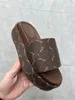 Decorazione in stoffa Scarpe da donna con suola spessa Scarpe antiscivolo Pantofole incrociate Sandali estivi Scivolo da spiaggia 35-42