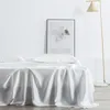 الثروة الحيوانية العلوية الدرجة 100 ٪ حرير أبيض الفراش مجموعة لحاف سرير سرير حاف الملكة ملكة كينغ نوم كبير 240306