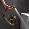Antik brons toalettbidge sprayer set mässing dubbel användning bidetter kran badrumssprutning dusch bidett kran högtryck pistol 240311