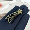 Broche de marque de créateur plaqué or 18 carats, broches de luxe pour femmes, lettre de mariage, bijoux géométriques en cristal, accessoires de fête, cadeaux