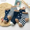 Barnstrumpor 5pairs/Lot 2023 Baby Socks for Kids Girls Boy Cotton Stripe Cartoon Animals Summer Toddler Sticked Socks Newborn Bebe Clothes YQ240314