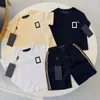 子供の服セットベビーTシャツショーツボーイズ衣類幼児袖ショートトップガールズユースチルドレンティーFレタープリントTシャツパンツカジュアルデザイナーTシャツ90-150