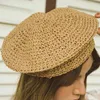 Baretten 2024 Eenvoudige Raffia Zonnehoed Stro Vrouwen Zomer Casual Elegante Dames Baret Franse Stijl Modieuze Vintage Schilders