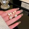 Imitatie Parel Bloem Dangle Oorbellen Voor Vrouwen Glanzende Kroonluchter Sieraden Meisjes Bruiloft Geschenken Koreaanse Licht Luxe