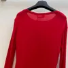 Premium flexibla mjuka avslappnade toppar för kvinnor blus ny vår sommarlånga vintage stil full ärm röd grå svart blus skjortor damer FZ2403143