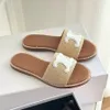 Cel Style New Straw Weave Slippers Sandals Slide Slide Disual Shoes Bules Loafer Black White INE Sexy Shoes Mens Womens Brown Mule Sliders Flat Sandale Gift