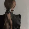 T gg vintage stil läder hår barrette nya designer hårklipp högkvalitativa kvinnor hårtillbehör varumärke charm lyx svart vit hårnål klassiker