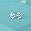 2024 Designer Luxury Brand Jewelry Stud 925 Sterling Silver Smooth Face Love for Women Plated with 18k True Gold Ins Minimalist Stylish Heart Shaped Earrings