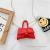 Diseñador de niñas letras de metal hebillas bolso INS niños grano de piedra bolsos de un hombro cadena para niños bolsa cruzada A9893