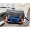 Fabrieksgroothandel 2024 Nieuwe Heren Crossbody Tas Klassieke Messenger Breedband Contrast Schouder Flip Reizen