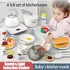 Montessori Toy Play Kitchen Kids Cooking Toys Simulation Tidig pedagogisk barnleksak Spela House for Kids Girl Birthday Present 240229