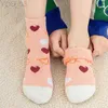 Kindersokken 5 Paren/set Leuke Gestreepte Hart Babysokjes Winter Warme Dikke Pluche Sok Voor Meisjes Koreaanse Kinderen Badstof Mid tube Sok YQ240314