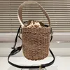 Sac de créateur de luxe pour femmes en fibre naturelle Classic Black Letter Imprimé Paille de panier tissé Sac à main crossbodybag No Box