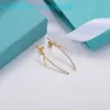 2024 Designer Luxury Brand Jewelry Stud Full Diamond Knot pläterad med 925 Silver Needle 18k True Gold Exquisite Grad Bow örhängen