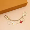 Ny modedesign Keychain Charm Nyckelringar för herr- och kvinnoälskare Gift Keyring Jewelry NRJ