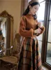 Abiti da lavoro stile britannico vintage abito in 2 pezzi set manica a lanterna maglione lavorato a maglia gonna lunga in tweed scozzese abiti da donna abito medievale