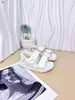 Varumärke baby sandaler geometriska sömmar sommar barnskor Kostnadspriset 26-35 Inklusive box logotypdekoration läder barn tofflor 24mar