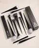 KVD11PCS Makyaj Fırçaları Set 10 20 25 35 40 1 2 4 22 Shadelight Lockit Kenar Toz Temel Kapatıcısı Göz Farı Güzellik Aracı 9365714