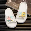 Gratis fraktdesigner Slides Sandal Sliders For Kids Gai Pantoufle Mules Men Kvinnor tofflor Sandles Color-10 Storlek 26-39 XJ