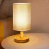 Lâmpadas de mesa Night Light LED Lâmpada de mesa Ultra-brilhante Usb Cabeceira com sombra de tecido Proteção ocular cintilação para quarto