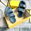 Projektantka Slipper Luxury Men Sandals Sandals Slajdes Slajdes Fashion Kapcieczki Lady Slide Gruby dno