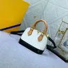 Ladies Luxury Mini Shell Bag Designer Tote Purse Classic Leather Makeup Handbag Portable Dinner Wallet Womens Fashion Crossbody Shoulder Bag M46921 M53151