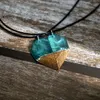 Meetvii, 2 unidades, collares de resina de madera para parejas, joyería hecha a mano con epoxi ecológico, mundo mágico secreto, paisaje diminuto 240311