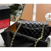 Chain 23cf Designer Classic Crossbody Bag Luxury Handbag Flap Fashion Womens Purse Genuine Leather Messenger 23*14*6cm