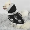 개 의류 애완 동물 의류 보편적 편안하고 부드러운 터치 쉬운 깨끗한 패션 내구성있는 재미있는 케이프 아크릴 섬유