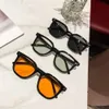 Tiktok te same proszkowe okulary Blusher Męskie okulary przeciwsłoneczne Kwadratowe okulary przeciwsłoneczne Kobiet Red Sunshade