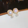 イヤリングの気質甘い模倣真珠造りの女性のためのイヤリング