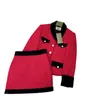 Дизайнерское платье из двух частей 2024 года, ранняя весна, новинка Nanyou Guc, красное бархатное вязаное пальто с контрастными краями + комплект юбки с запахом на бедрах, KX55