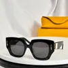 Occhiali da sole robusti Beige Lenti grigie Donna Uomo Occhiali da sole estivi Sonnenbrille Fashion Shades UV400 Eyewear