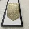 2024 New Men Ties Fashion Silk Tie 100 ٪ Designer Necktie Jacquard الكلاسيكية المنسوجة المصنوعة يدويًا للرجال عن طريق الزفاف غير الرسمي وعلاقات الرقبة التجارية مع الصندوق الأصلي