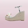Shell Pearl Wedges Platform Sandaler Kvinnor Summer Gold Sliver Ankle Buckle Strap Party Fashion Beach Shoes Drop Ship3015741