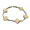 Designer Link Chain Armband Four-Leaf Cleef Clover Womens Fashion Gold Armelets smycken U6 16XW9 14