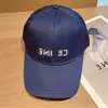 أعلى قبعات مصممة ملونة Curly Baseball Caps Sports Assocked Cassocks Beach Fashion Mens Letter Summer Snapback Parasols