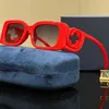 Lunettes de soleil design Lunettes de soleil de luxe hommes femmes lunettes de soleil lunettes de soleil de luxe de mode classique léopard UV Goggle avec boîte cadre voyage plage