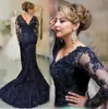 2019 Royal Blue Mermaid Lace Appliqued Mother Of The Bride Dresses Appliques Beads Long Sleeves Formal Evening Gowns Plus Size Mot6606634