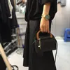 Borse da sera Pelle vintage Manico in legno Pelle di pecora conciata alle piante Mori fatta a mano Accessori per abbigliamento casual Borsa a tracolla da donna