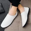 Cuir hommes chaussures décontractées appartements robe formelle sans lacet mocassins blancs respirant mâle Footwearh3 240312
