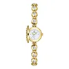 Montres-bracelets Montre Femme Light Diamond Set Flip Bracelet Élégant et Tempérament Petit Gruartz V84