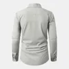 Mäns casual skjortor polyester fiber män topp kontrast färg smal passform med turn-down krage långärmad enkelbröst design för