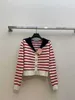 Suéteres femininos designer 2024 início da primavera nova Nanyou MIU idade reduzindo estilo universitário contrastante listrado patchwork design gola marinha cardigan de malha GTBI