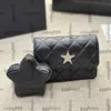 Детские сумки роскошные бренд CC Bag Women Классическая Shimmer Athestone Star Tiny Coin Muct Snap Vanity Bag Серебряное металлическое оборудование Mathelasse Chain Crossbody Dimbage Taiste Che