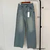 Jeans para mujer Versión alta principios de primavera 24SS bolsillo M6 letra etiqueta de cuero color degradado lavado jeans y pantalones de cintura alta CC32