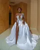 2024 ASO EBI Abiti da sposa africani sexy con spacco alto Una linea Una spalla Applicazioni di perline Buco della serratura Collo con spacco Abiti da sposa Abiti taglie forti Custom Made BC14877