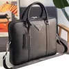 Luxurys Designers Bags Briefcase Men Business Package Designer Laptop Bags for Women Messenger High Capacity ShoulderBags